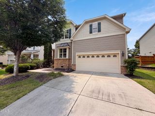 2720 Kinsley Place, Raleigh, NC 27616