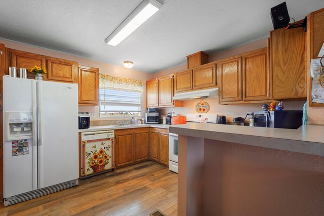 3 TOLEDO Avenue, Moriarty, NM 87035