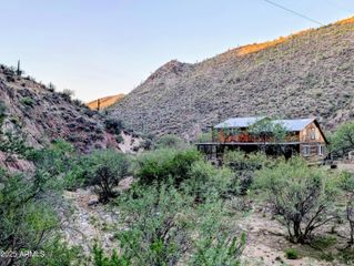 1234 Champie Road, Morristown, AZ 85342