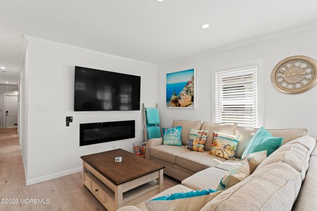 140 Ocean Avenue, Point Pleasant Beach, NJ 08742
