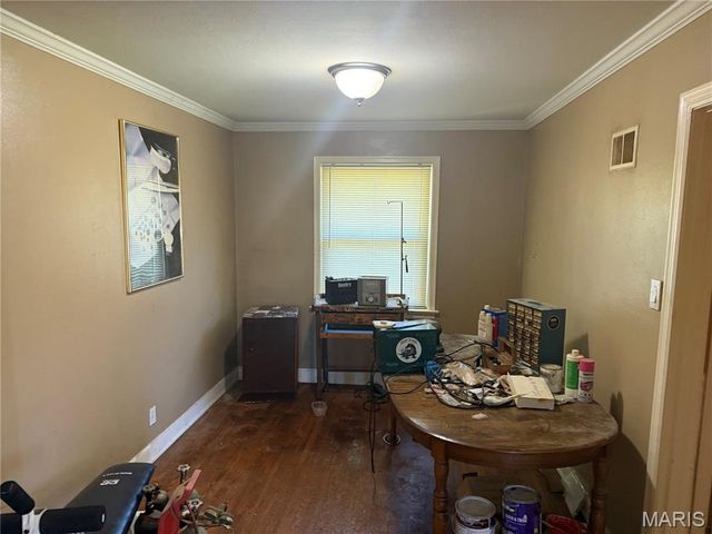 1277 Waldorf Drive, St Louis, MO 63137