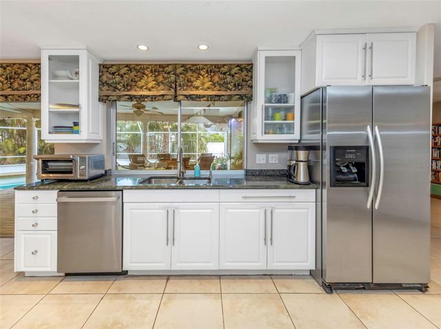 4313 50TH PLACE S, St Petersburg, FL 33711