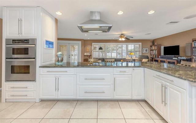 4313 50TH PLACE S, St Petersburg, FL 33711