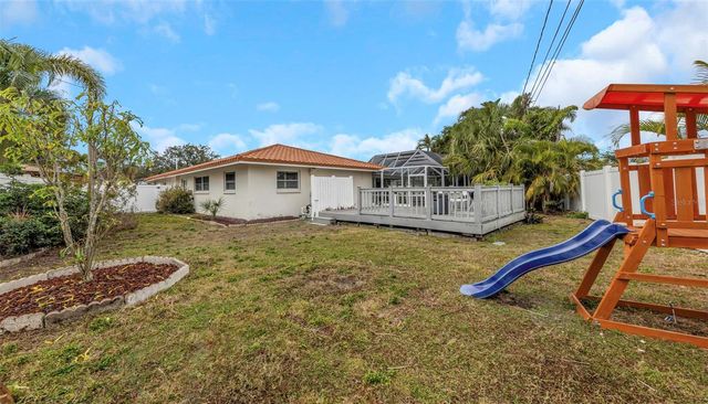 4313 50TH PLACE S, St Petersburg, FL 33711