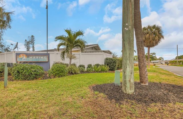 4313 50TH PLACE S, St Petersburg, FL 33711