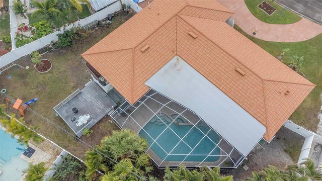 4313 50TH PLACE S, St Petersburg, FL 33711