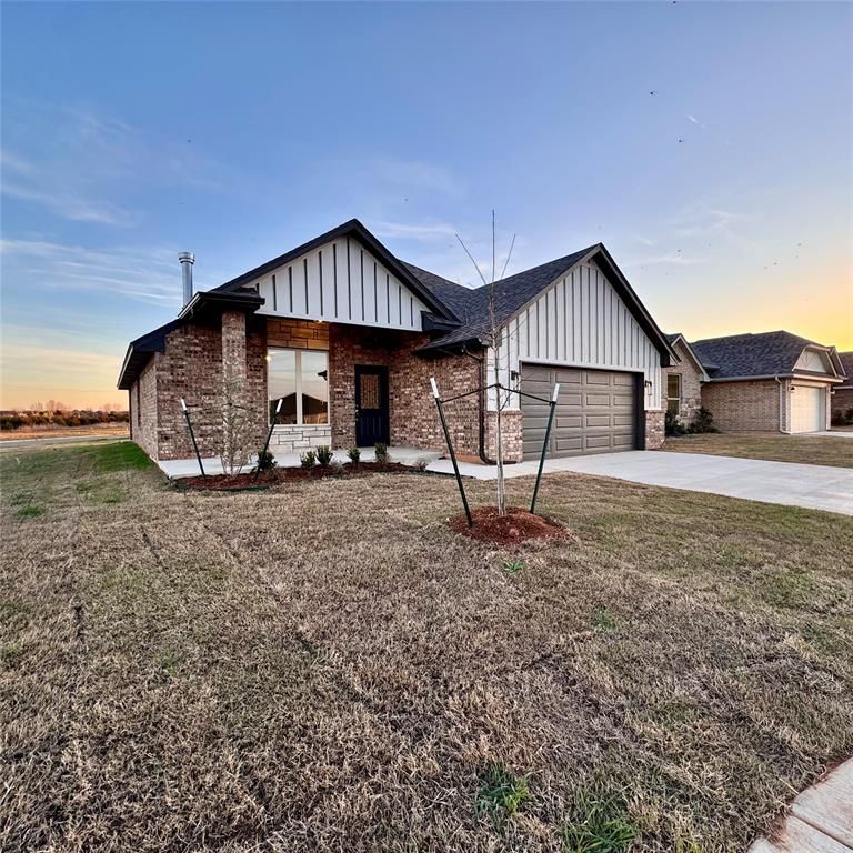 9344 NW 143rd Street, Yukon, OK 73099