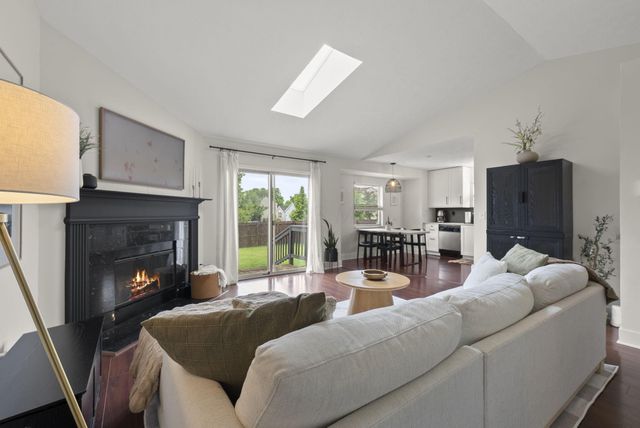 9133 Longstone Drive, Lewis Center, OH 43035
