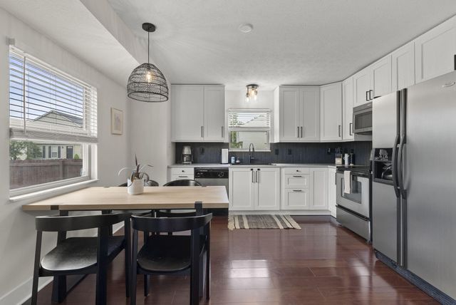 9133 Longstone Drive, Lewis Center, OH 43035