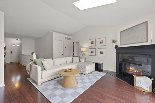 9133 Longstone Drive, Lewis Center, OH 43035