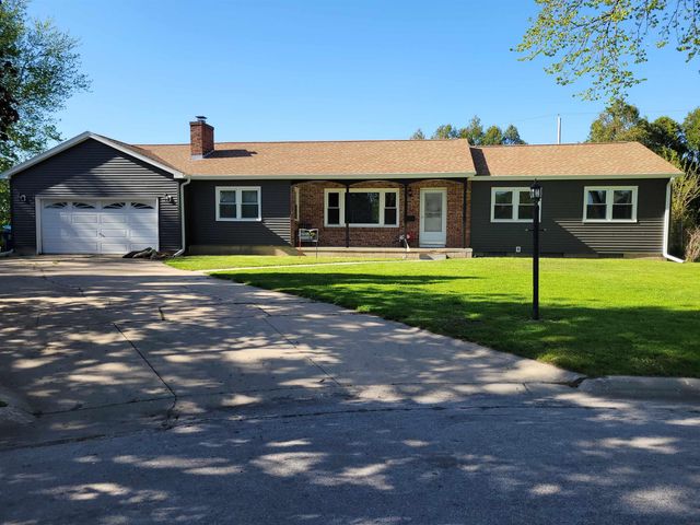 1162 Rachael Street, Waterloo, IA 50701