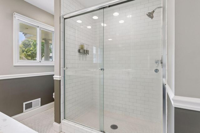 1661 Virginia Avenue S, Saint Louis Park, MN 55426