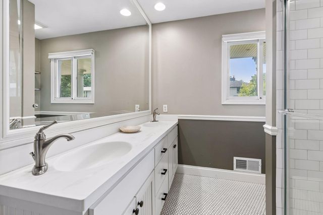 1661 Virginia Avenue S, Saint Louis Park, MN 55426