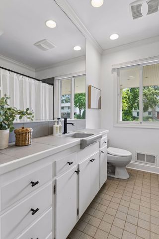 1661 Virginia Avenue S, Saint Louis Park, MN 55426