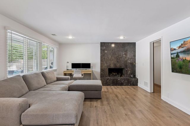 1661 Virginia Avenue S, Saint Louis Park, MN 55426