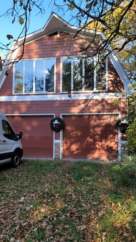 935 Lakewood Hills Road, Eagan, MN 55123