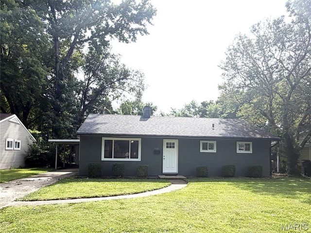 640 Devonshire Drive, Belleville, IL 62226