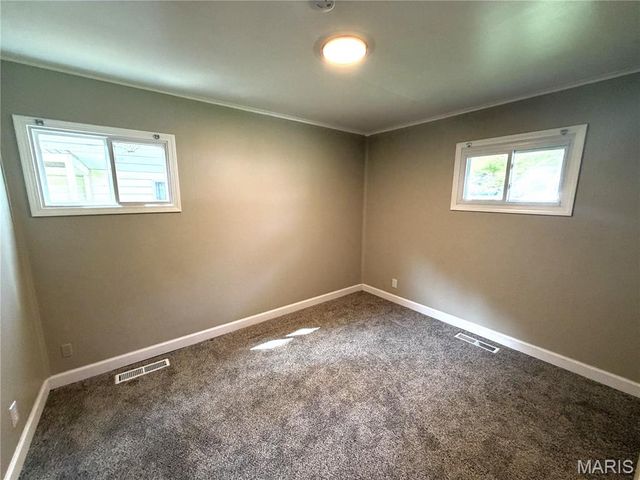 640 Devonshire Drive, Belleville, IL 62226