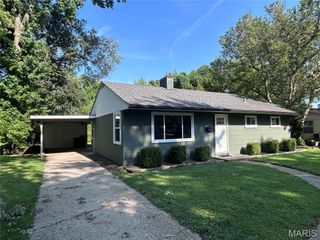 640 Devonshire Drive, Belleville, IL 62226
