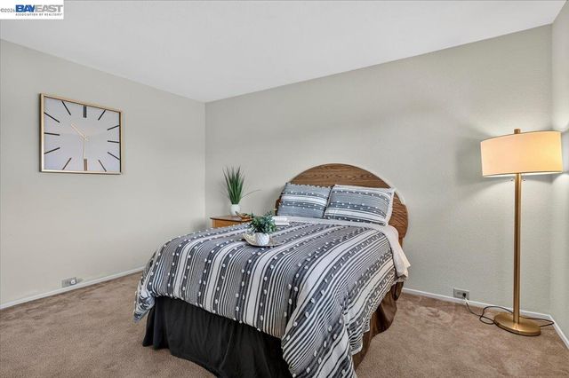 4561 Edwards Ln, Castro Valley, CA 94546