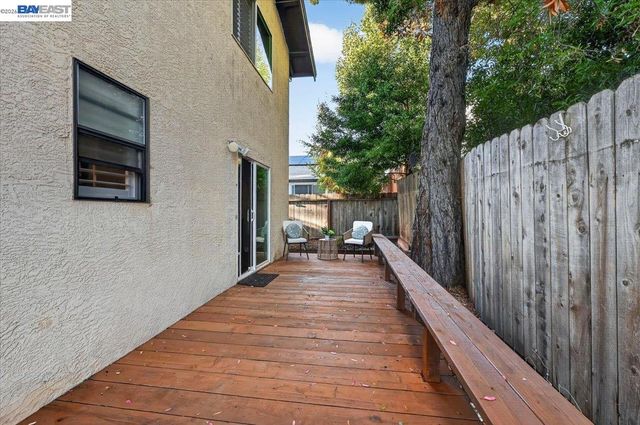 4561 Edwards Ln, Castro Valley, CA 94546