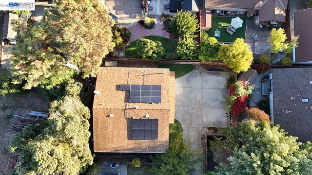 4561 Edwards Ln, Castro Valley, CA 94546