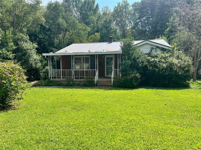 1026 Magbee Drive SE, Smyrna, GA 30080