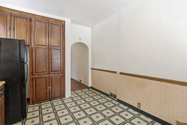 208 W Elizabeth St, Hazelwood, PA 15207