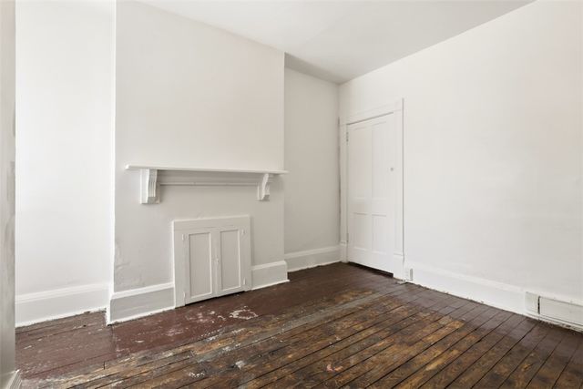 208 W Elizabeth St, Hazelwood, PA 15207