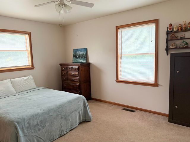 9094 Hill Road, Swartz Creek, MI 48473
