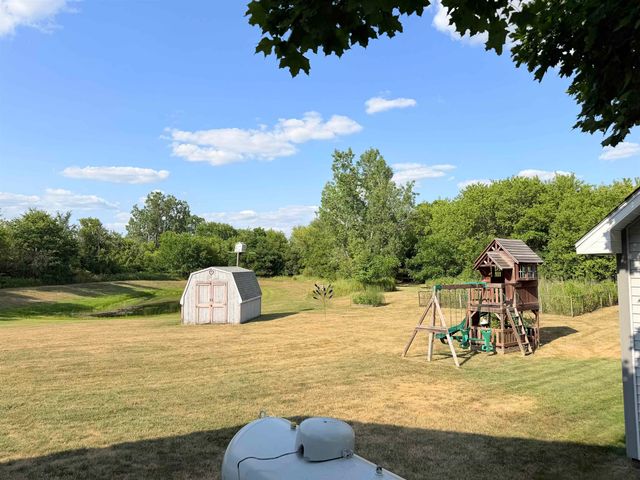9094 Hill Road, Swartz Creek, MI 48473