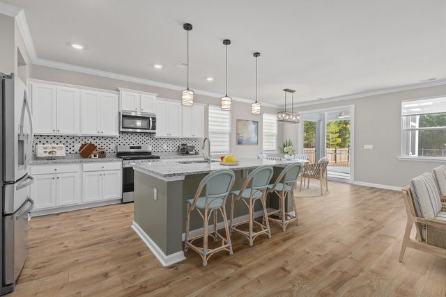 119 Cherry Grove Drive, Summerville, SC 29483