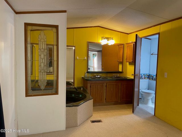 108 Conch Court, Gloucester, NC 28528