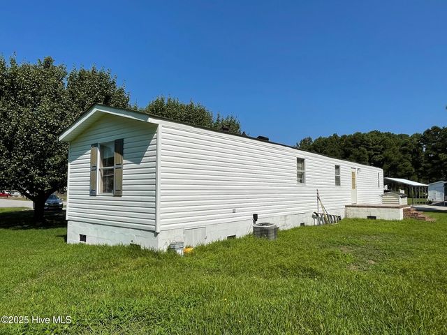 108 Conch Court, Gloucester, NC 28528