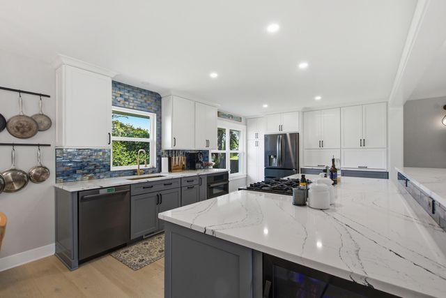 50 Rivers Point Row, Charleston, SC 29412