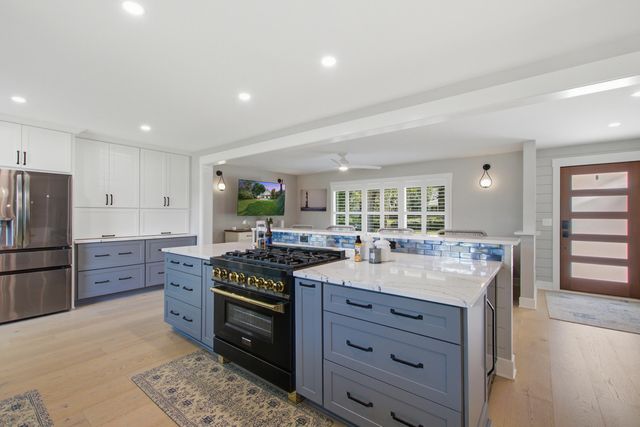 50 Rivers Point Row, Charleston, SC 29412