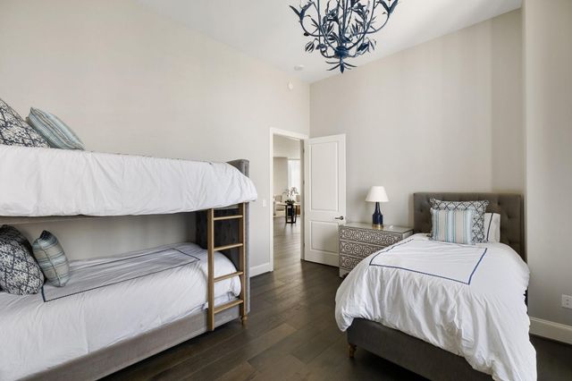 1409 Post Oak Boulevard 2702, Houston, TX 77056