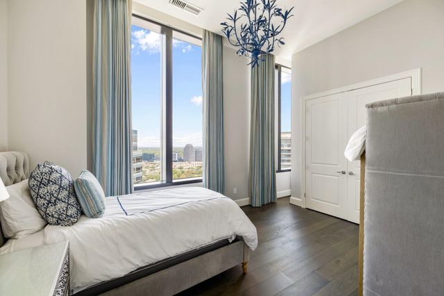 1409 Post Oak Boulevard 2702, Houston, TX 77056