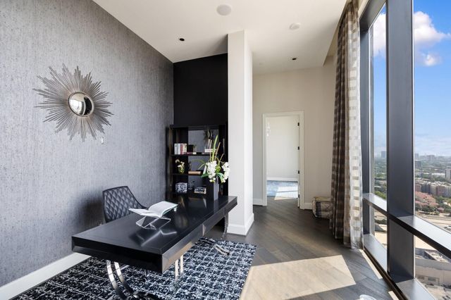 1409 Post Oak Boulevard 2702, Houston, TX 77056