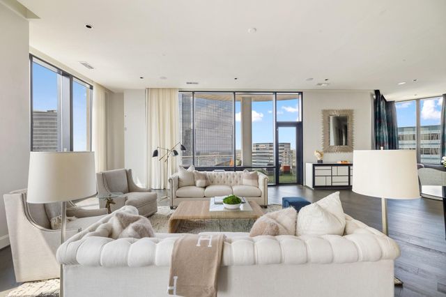 1409 Post Oak Boulevard 2702, Houston, TX 77056