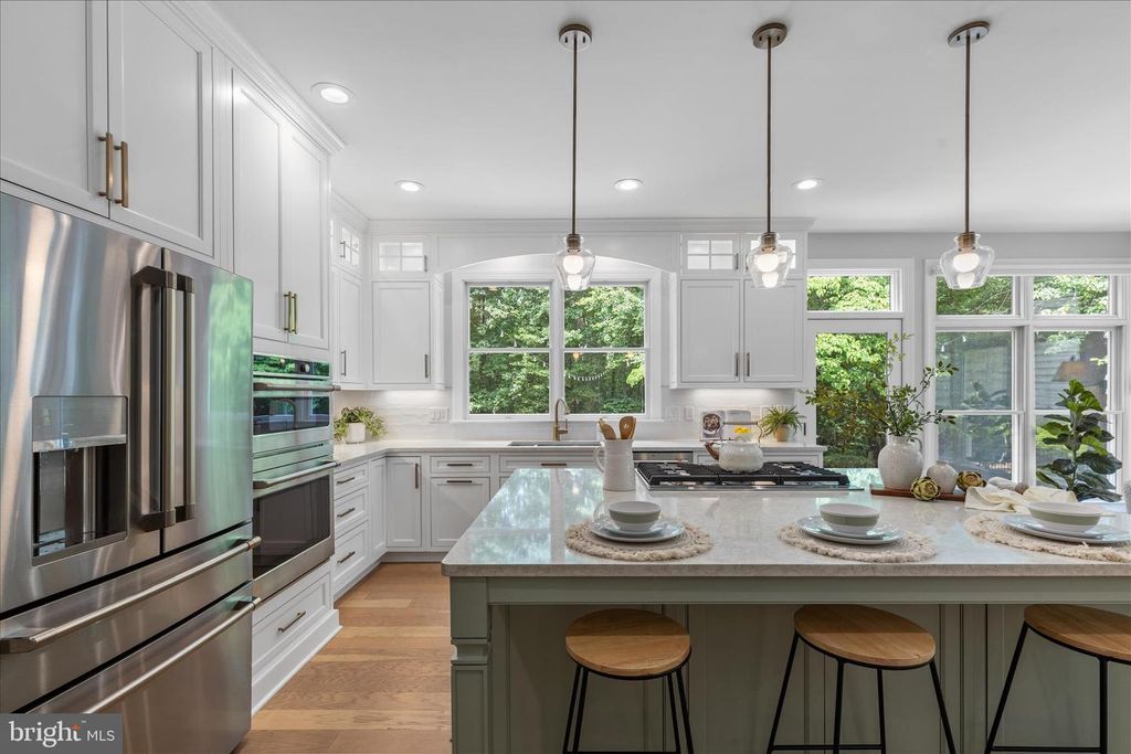 Image 10 of property listing at 1322 WINDSOR RIDGE LN, Annapolis, MD 21409