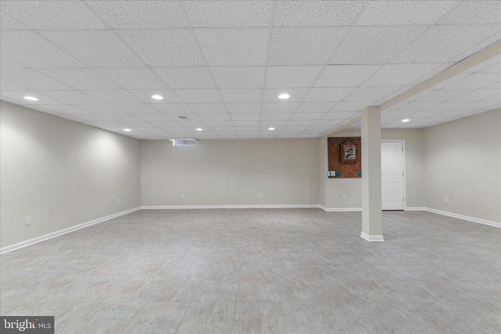 Image 79 of property listing at 1322 WINDSOR RIDGE LN, Annapolis, MD 21409