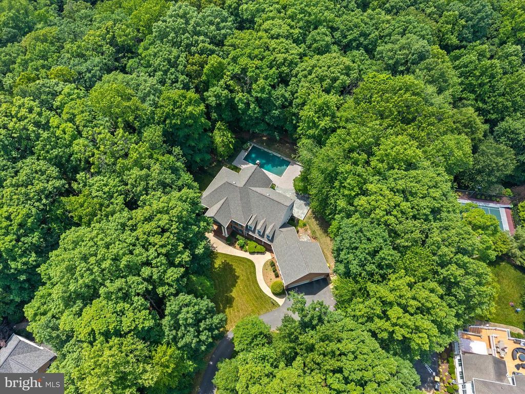 Image 89 of property listing at 1322 WINDSOR RIDGE LN, Annapolis, MD 21409