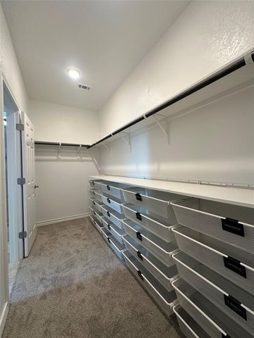 206 Thurman Holt RD, Hutto, TX 78634