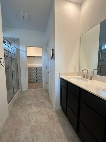 206 Thurman Holt RD, Hutto, TX 78634