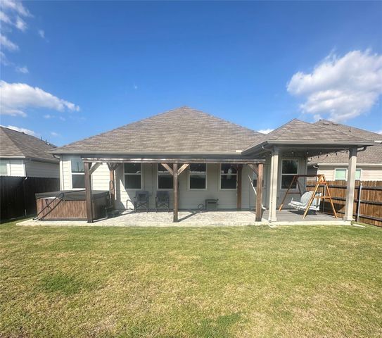 206 Thurman Holt RD, Hutto, TX 78634