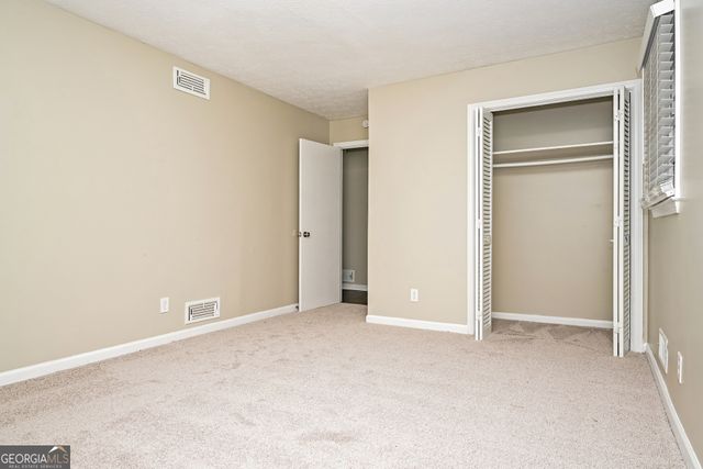 1645 Oak Forest Drive SE, Conyers, GA 30013