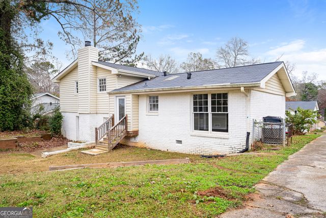 1645 Oak Forest Drive SE, Conyers, GA 30013