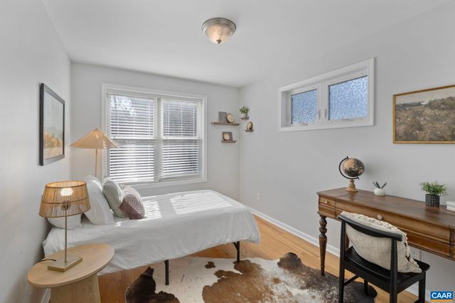 1004 PAGE ST, Charlottesville, VA 22903