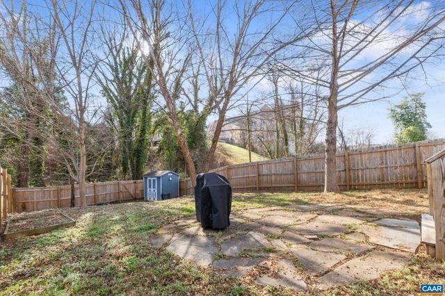 1004 PAGE ST, Charlottesville, VA 22903